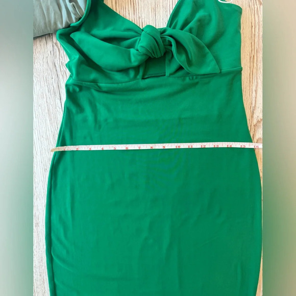 Susana Monaco Isadora Green Midi Spaghetti Strap Tie Front with Cutout Dress M - Picture 12 of 13